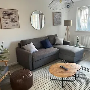  Apartment Cosy 3 Bed House Walking Distance To Principality Stadium Bay And Centre With Parking